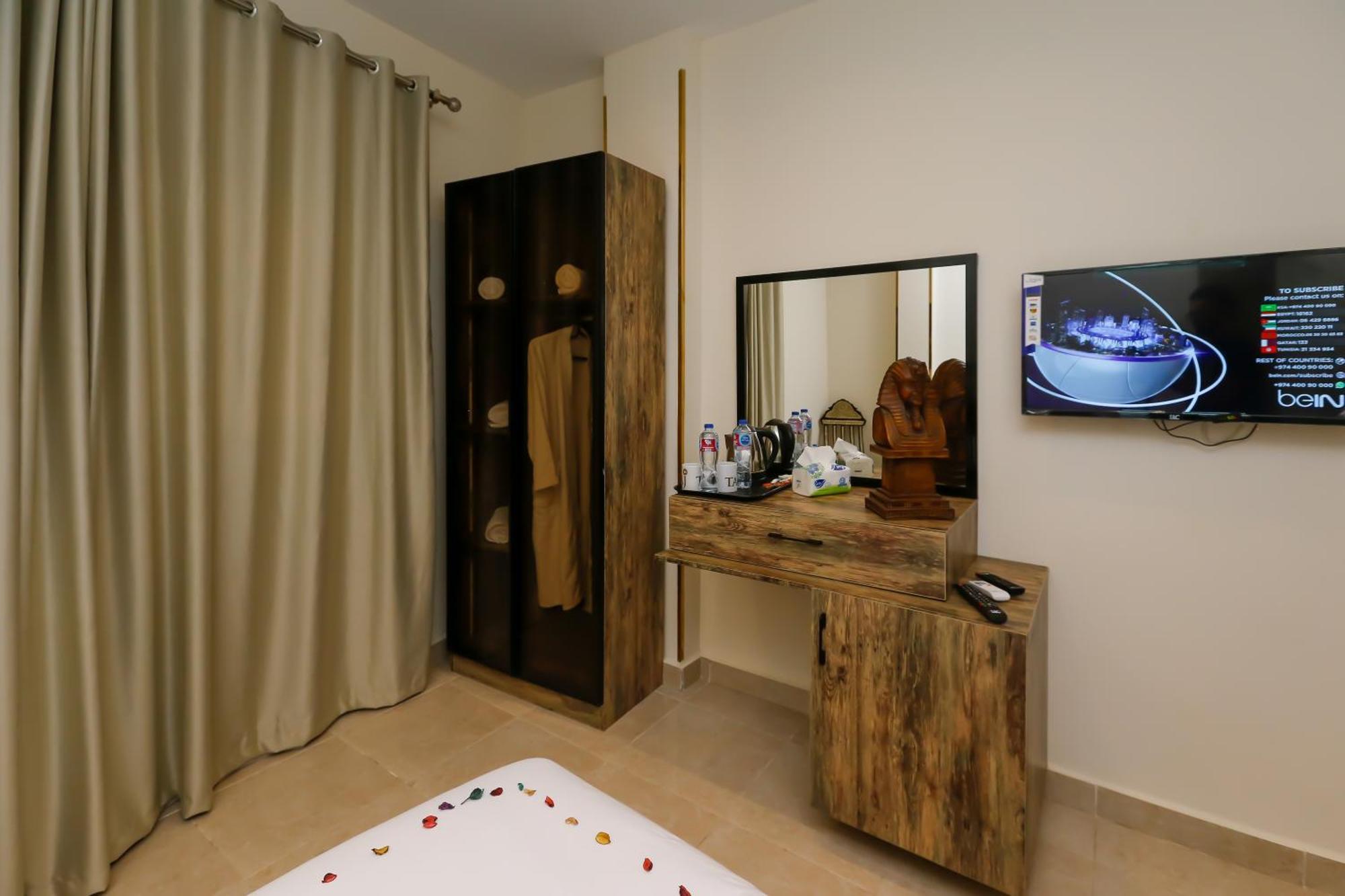 Taj Pyramids View Inn Kafret el-Gabal 外观 照片