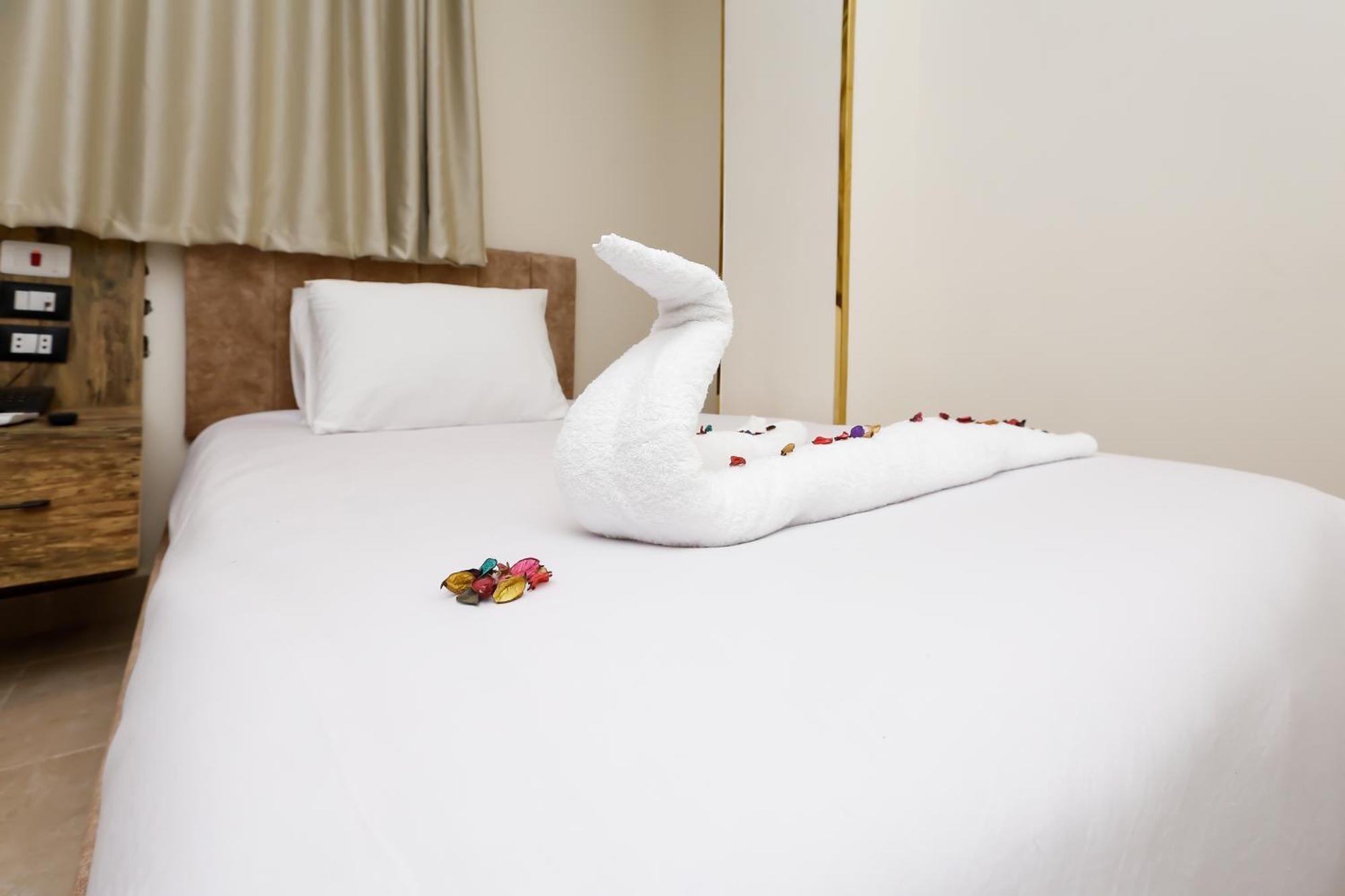 Taj Pyramids View Inn Kafret el-Gabal 外观 照片