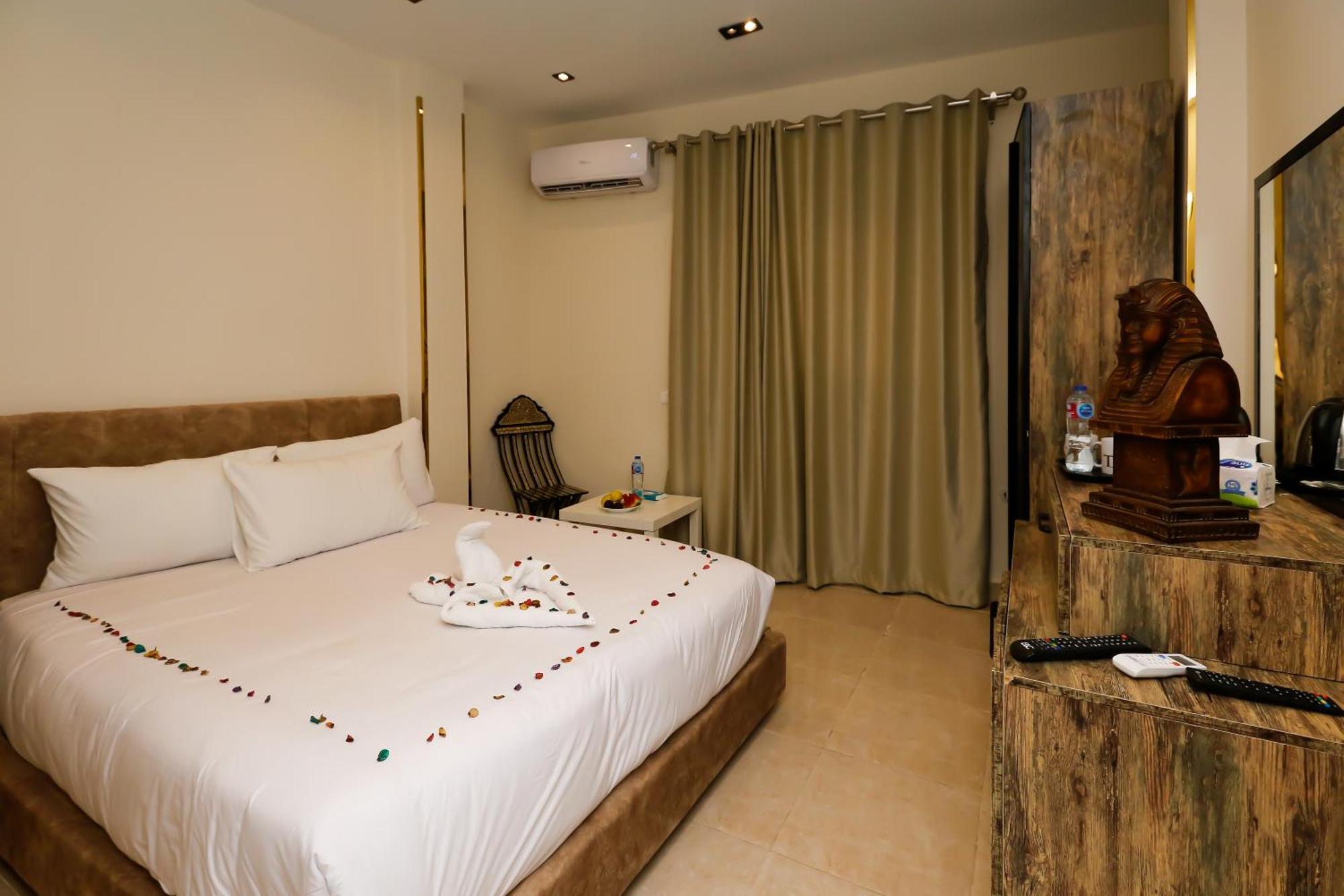 Taj Pyramids View Inn Kafret el-Gabal 外观 照片